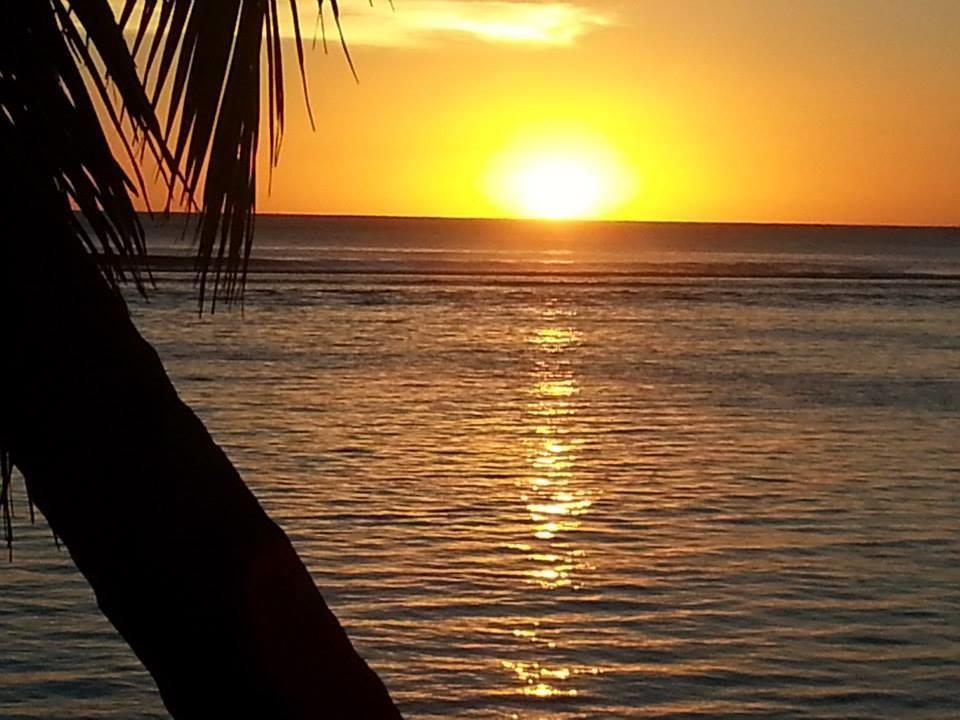 מלון Sunset Palms רארוטונגה חדר תמונה
